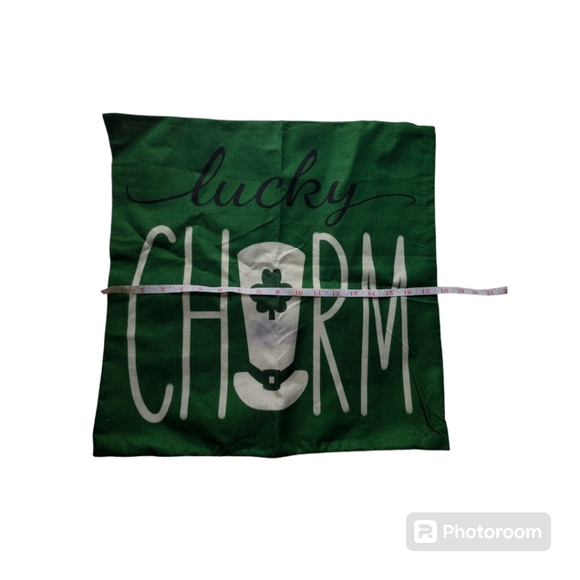 Irish Themed Cushions. 1 Pair. Green and White. - Picture 7 of 10